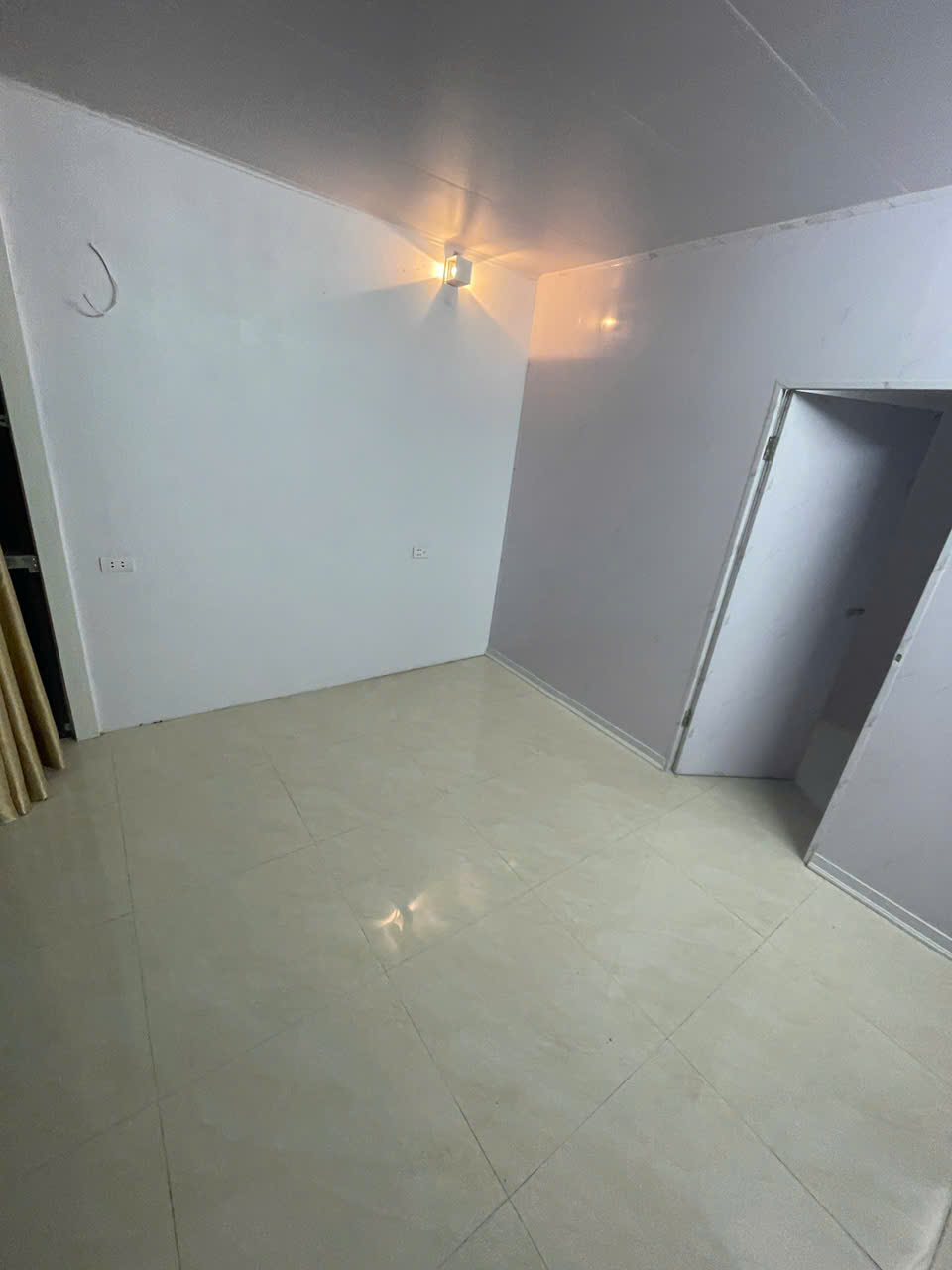 Cho thuê nhà ngõ 29 Phố Lạc Nghiệp , 3 tầng, 20m2, 2 ngủ, 2 WC, 6.5 triệu ở gia đình, nhóm - Ảnh 1